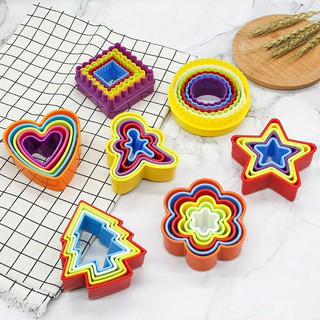 แม่พิมพ์บิสกิตพลาสติก แม่พิมพ์คุกกี้เบเกอรี่ Baking Colorful Suit Plastic Biscuit Mold  By สุวภัทร SWP Shop