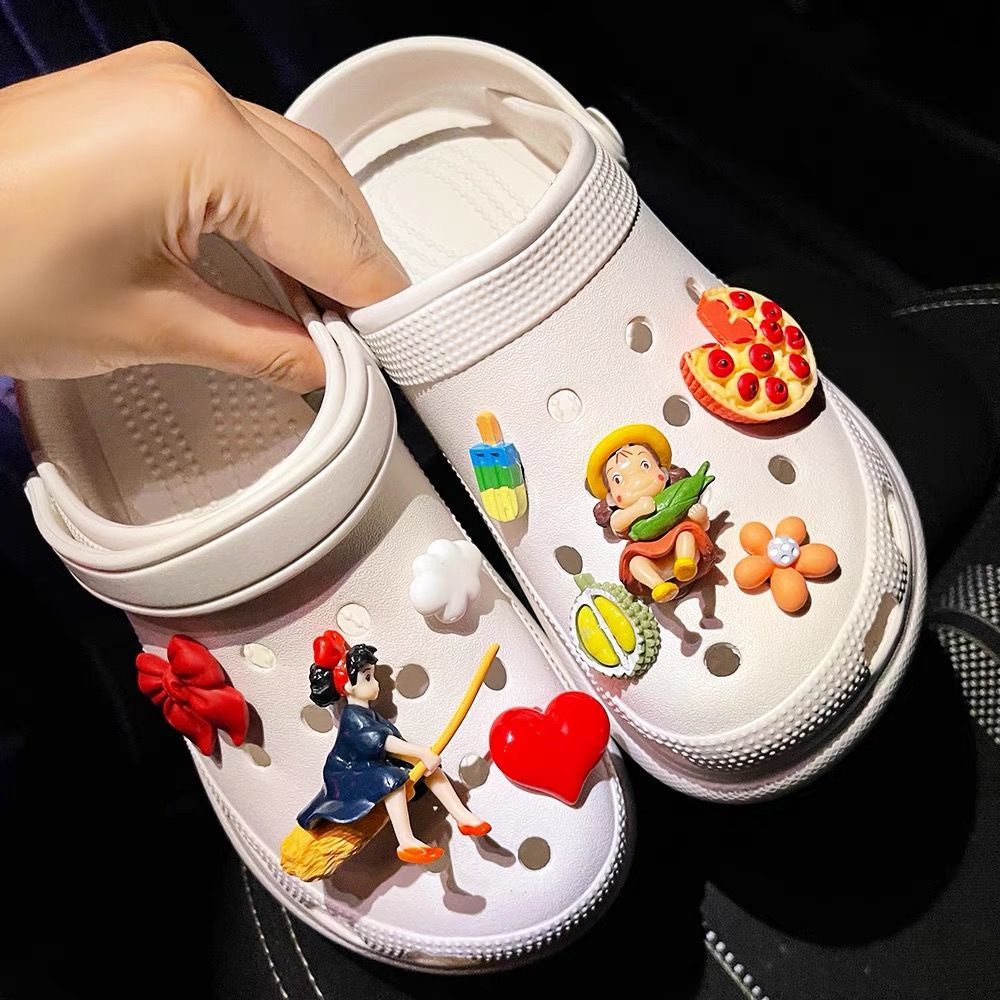 Ins 9 ชิ้นปุ่มรองเท้า Charm -clog s /สติ๊กเกอร์กันลื่น /Button clog s /Charm/DIY-อุปกรณ์การ์ตูนน่ารัก