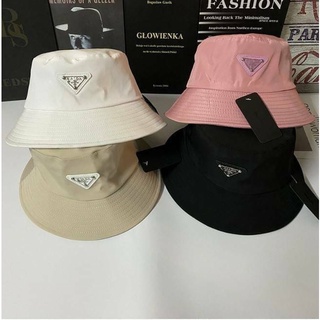 [สินค้าพร้อมส่ง] หมวกพราด้า bucket รุ่นฮิต งานป้าย คุณภาพดีมาก