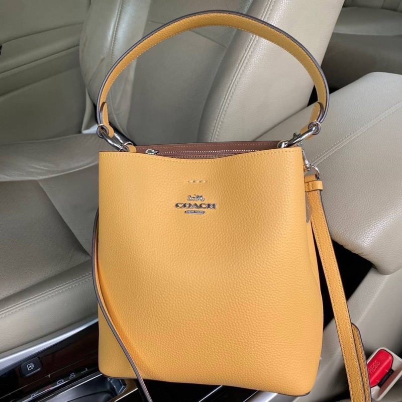 🎀 (สด-ผ่อน) กระเป๋า bucket สีเหลือง Honeycomb 8.5 นิ้ว COACH 1011 SMALL TOWN BUCKET BAG