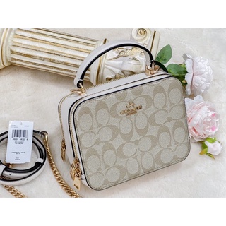 NEW Coach crossbody สีขาว  BOX CROSSBODY IN SIGNATURE CANVAS GOLD LIGHT KHAKI CHALK