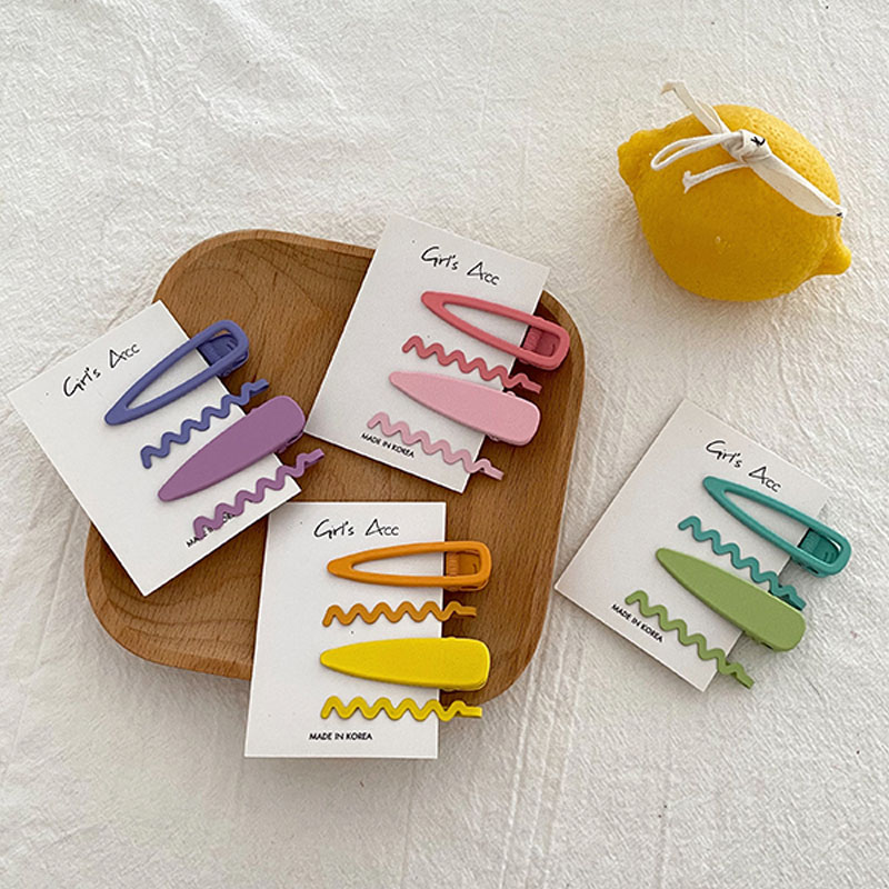 กิ๊บติดผม สีหวาน สไตล์เกาหลี แฟชั่นสำหรับผู้หญิง 4 ชิ้น / ชุด