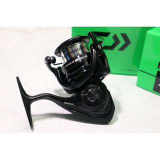 รอกสปิน Daiwa REVROS EX LT 3000 - 4000 รุ่นใหม่​ล่าสุด​ 2020