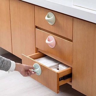 Creative Punch-free Seamless Door Handle / Round Sticky Handle for Cupboards Window Drawers