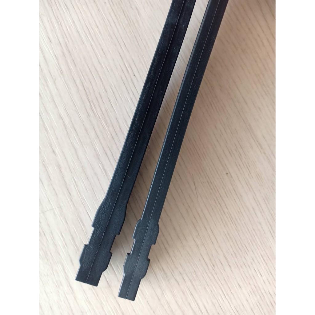 ยางปัดน้ำฝนแบบรีฟิลแท้ตรงรุ่น Honda Jazz GK ปี 2014-ปัจจุบัน ขนาด 350 mm. และ 650 mm. จำนวน 1 คู่