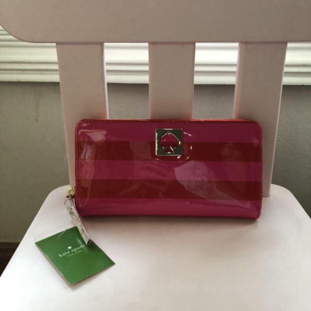 กระเป๋าสตางค์ Kate Spade