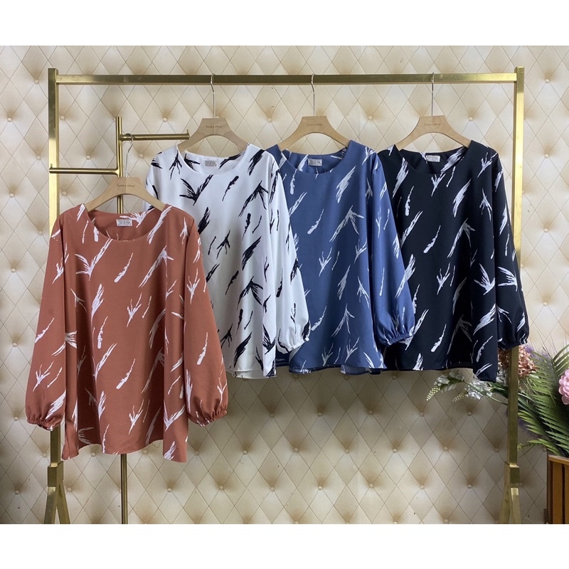 Feel Free เสื้อสตรีไหมอิตาลี อก 50