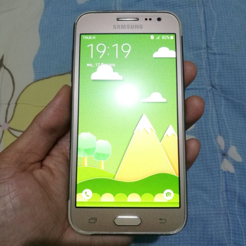 Samsung Galaxy J2 2015 สีทอง มือสอง