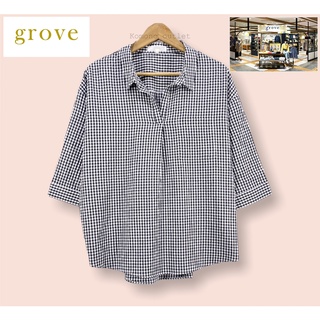 เสื้อ Grove ผ้าโพลีชีฟองอย่างดี  เสื้อทรงสวยน่ารักมาก ผ้าคลื่น ลายตารางสวย กระเป๋าหน้า ผ้าดีทิ้งตัวสวย ตัดเย็บละเอียด