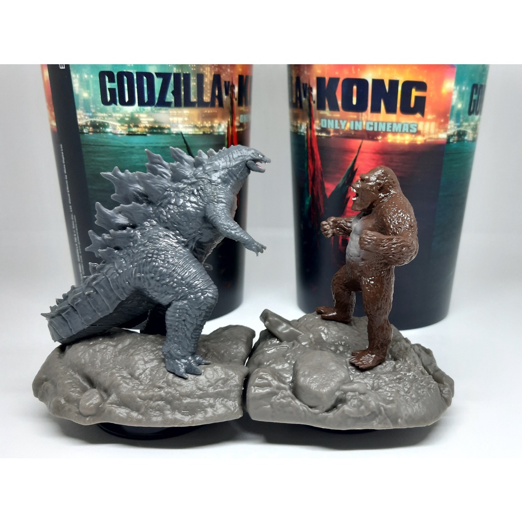 แก้วน้ำ พร้อมท็อปเปอร์ Godzilla vs Kong