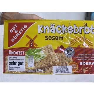 ขนมปังกรอบ ตรา คัทแอนด์กุนสติก 250 G. Sesam Knackebrot ( Gut &amp; Gunstic )