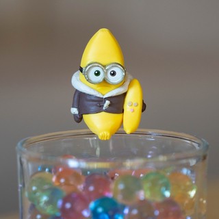 มินเนียนเกาะแก้ว Gashapon Minion banana