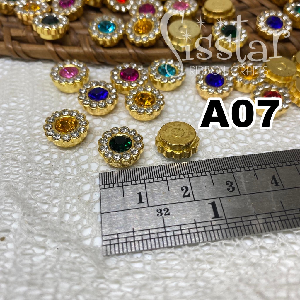 A07 เพชรล้อมพลอย พลอยล้อม เพชรไฮโซ เพชรเทียม 50 ชิ้น