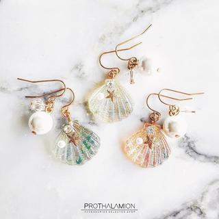 Korea Cute Seashell and Pearl Earrings : ต่างหู ตุ้มหู เกาหลี รูป หอย และ มุก สี ใส พีช ฟ้า ทอง น่ารัก