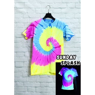 3XL อก48 เสื้อยืดมัดย้อมสะท้อนแสง เรืองแสงเมื่อโดนไฟแบล็คไลท์ neon party tie dye สีสันสดใส Unisex ใส่ได้ทั้งชายหญิง