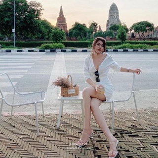 เดรส สีขาวสวอน คอปก กระดุมหน้า