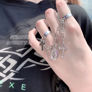 Ring แหวนรูปผีเสื้อ🦋รูปหน้ายิ้ม smiley emoji 😊รูปดอกไม้🌼 titanium steel Daisy😊🦋🌼แหวนโซ่