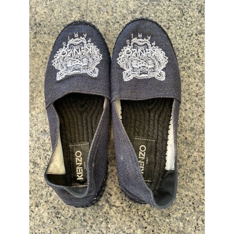 รองเท้า kenzo มือสองของแท้ค่ะ