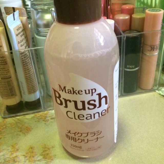 Daiso ที่ล้างแปรง