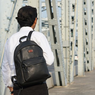 เป้หนัง รุ่น Newton (backpack)