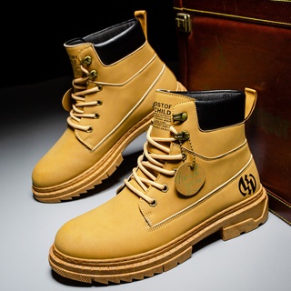 รองเท้าบู๊ทมาร์ตินผู้ชาย High-top tooling boots บู๊ทส์แฟชั่น รองเท้าลำลอง Size：39-44