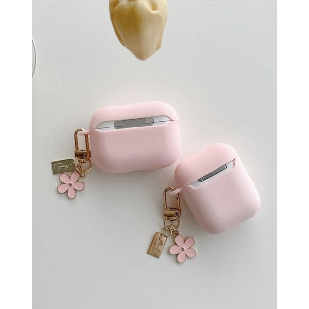 Pink case with floral keychain - piiiix_ - ThaiPick