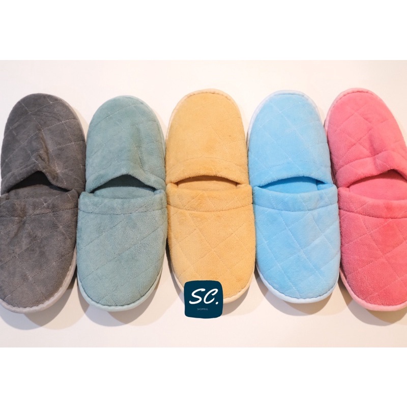 รองเท้าใช้ในบ้าน รองเท้าสลิปเปอร์ ฟรีไซส์ ราคาถูก by SC.shopping