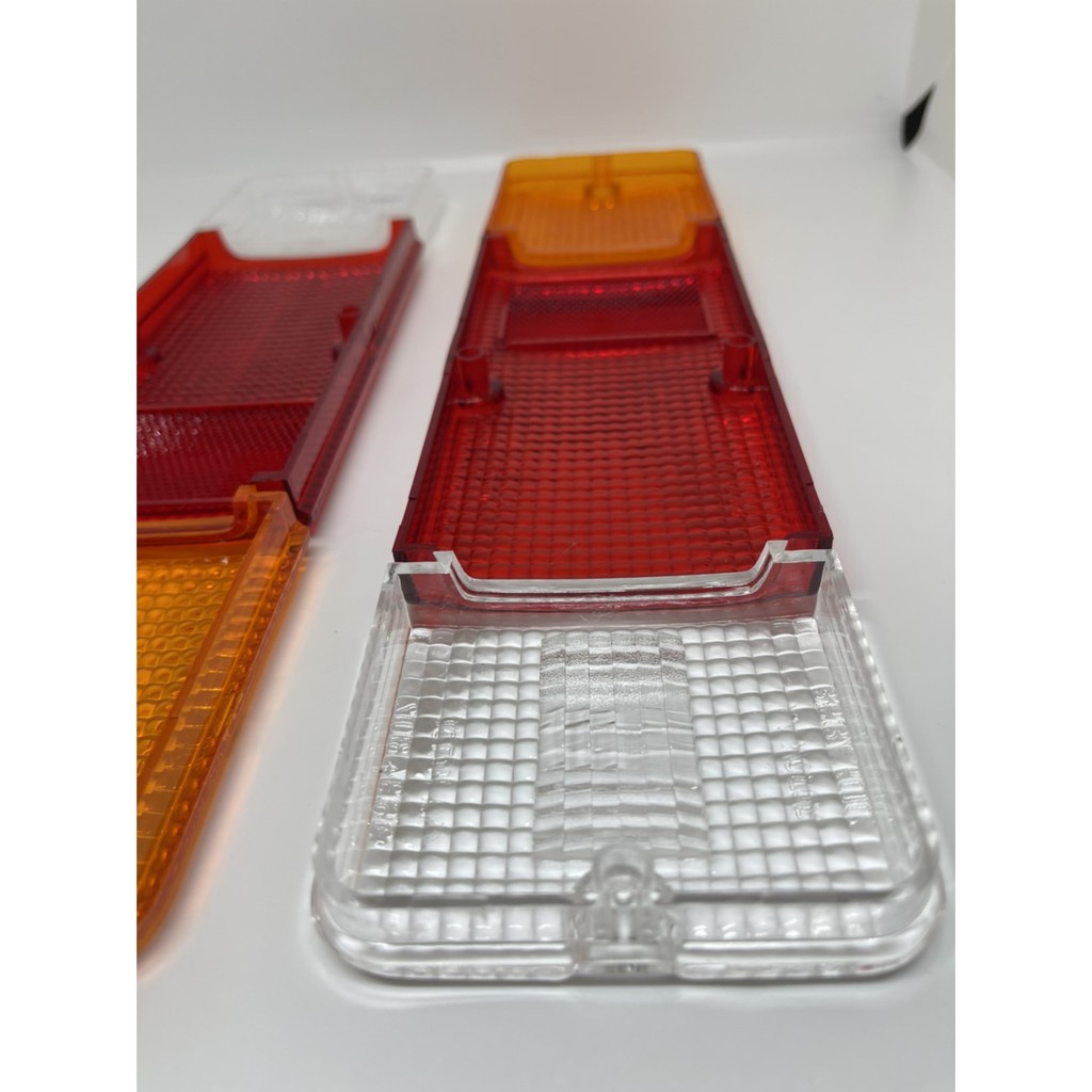 ฝาไฟท้าย ซูซุกิ แครี่ SUZUKI CARRY ยี่ห้อ AA MORTOR - รูปที่ 2