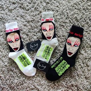 ถุงเท้าแฟชั่น     Malilyn manson