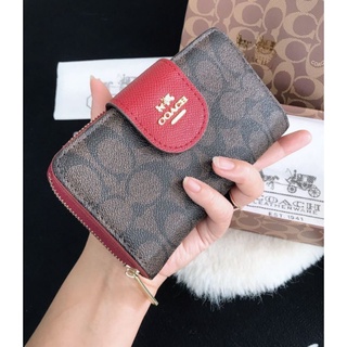 พร้อมส่ง Coach สองพับ ขนาด 6.5 นิ้ว ใส่แบงค์แนวยาวได้ กระเป๋าสตางค์ใบกลาง wallet bag โค้ช