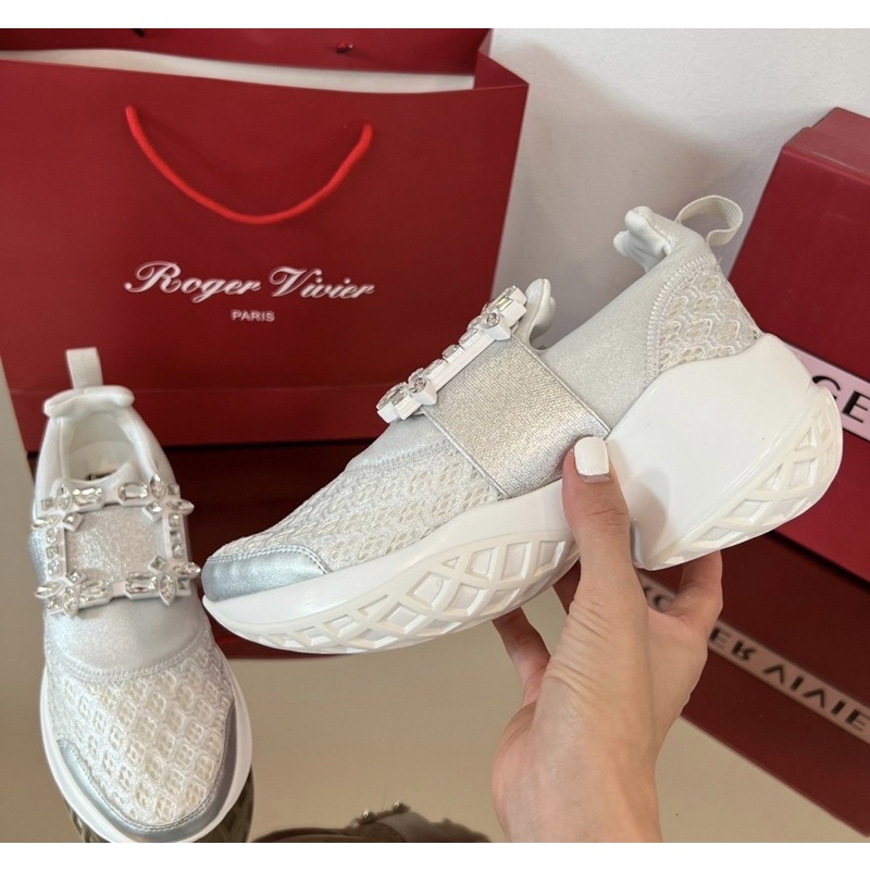 code s506 รอง SNEAKER ROGER VIVIER รุ่น RUN STRASS BUCKLE ...