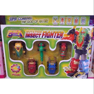 หุ่นยนต์ ประกอบร่าง Insect Fighter