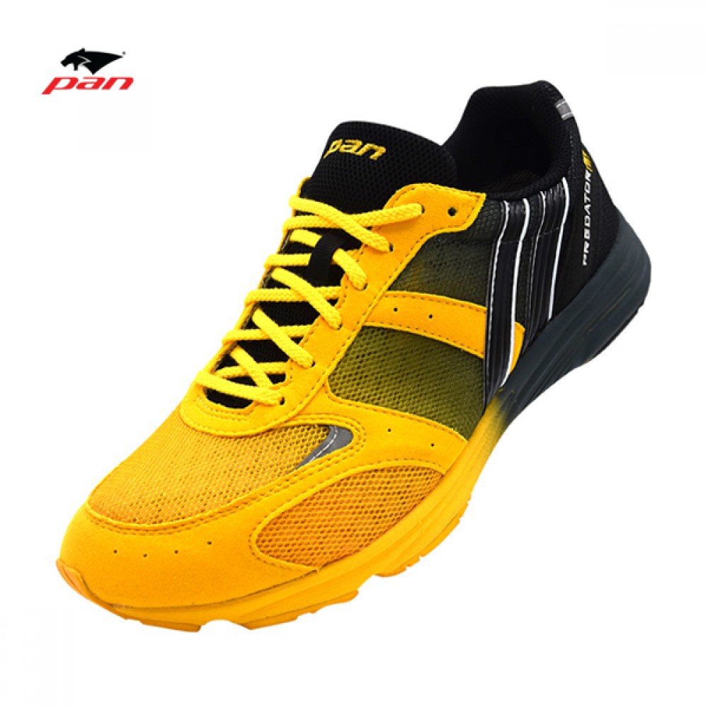 รองเท้าวิ่ง PAN Predator ACE