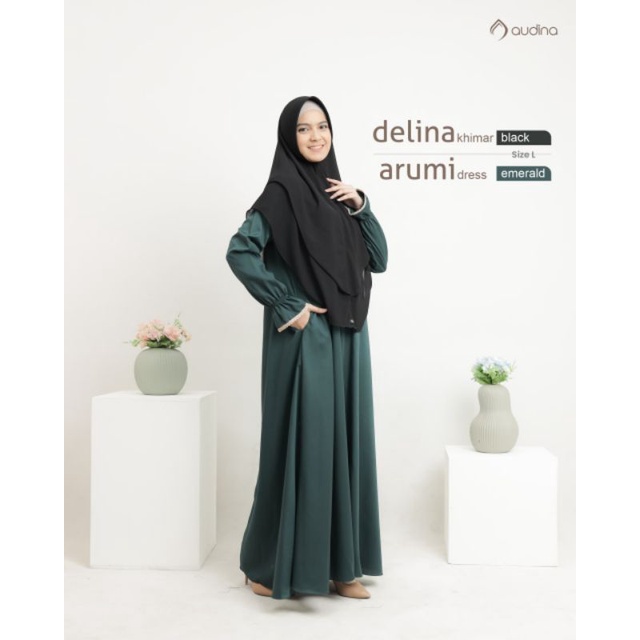 Arumi Dress โดย Audina