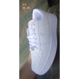 รองเท้าสวม รวมเท้าแบบผูกเชือก รองเท้า Nike air force 1 พร้อมส่งค่ะ