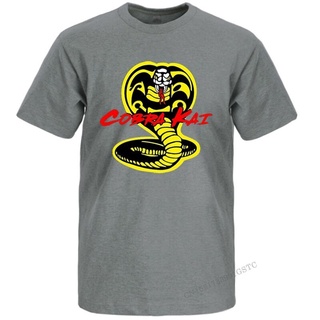 เสื้อยืดโอเวอร์ไซส์เสื้อยืด ลาย Cobra Kai Tv Karate สีดํา สไตล์สตรีทS-4XL