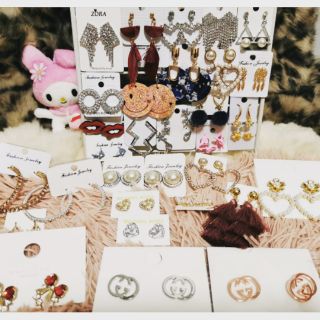 For​ live​ only set 1​ รบกวนคุณลูกค้าเลือกสินค้าตามราคาไลฟ์สดจ้าาาา
