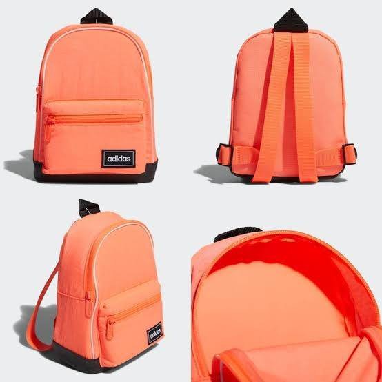 Adidas Mini Backpack ของใหม่ ป้ายห้อย