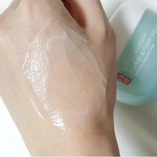 !!ไม่มีกล่อง ILLIYOON Hyaluronic Moisture Cream 100ml. เนื้อเข้มข้น เพิ่มความชุ่นชื้น คืนสู่ผิวอิ่มฟู เด็กเด้ง