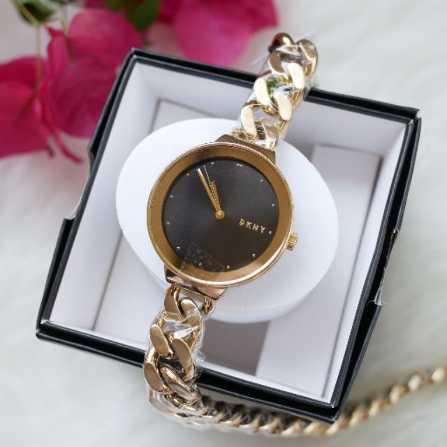 🍁นาฬิกาDKNY
Sale DKNY Women's Astoria Gold-Tone Watch
NY2724