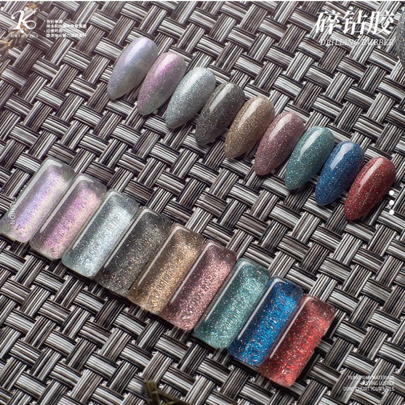 สีทาเล็บเจล Kale Plus 8ml. สีแฟลช เม็ดสีแน่น