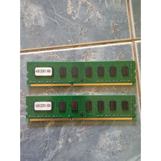 Ram  DDR3  Bus  1600   FOR  AMD  (4+4 GB=8GB )