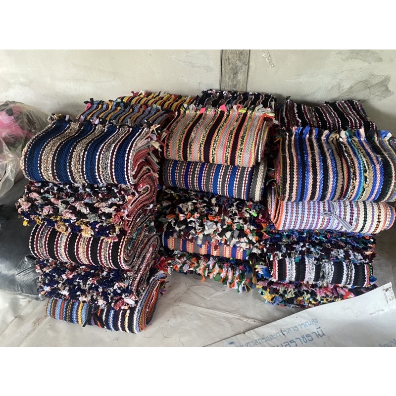 (8ผืน) พรมเช็ดเท้า แบบถักเปียทอมือ คละสี  ผืนใหญ่ ผ้าแน่น  ซับน้ำได้ดี 