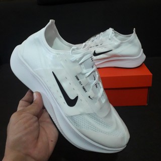 รองเท้าผ้าใบไนกี้ รองเท้าวิ่งNike Zoom FLY 3  White 1  size 36-45 (New)