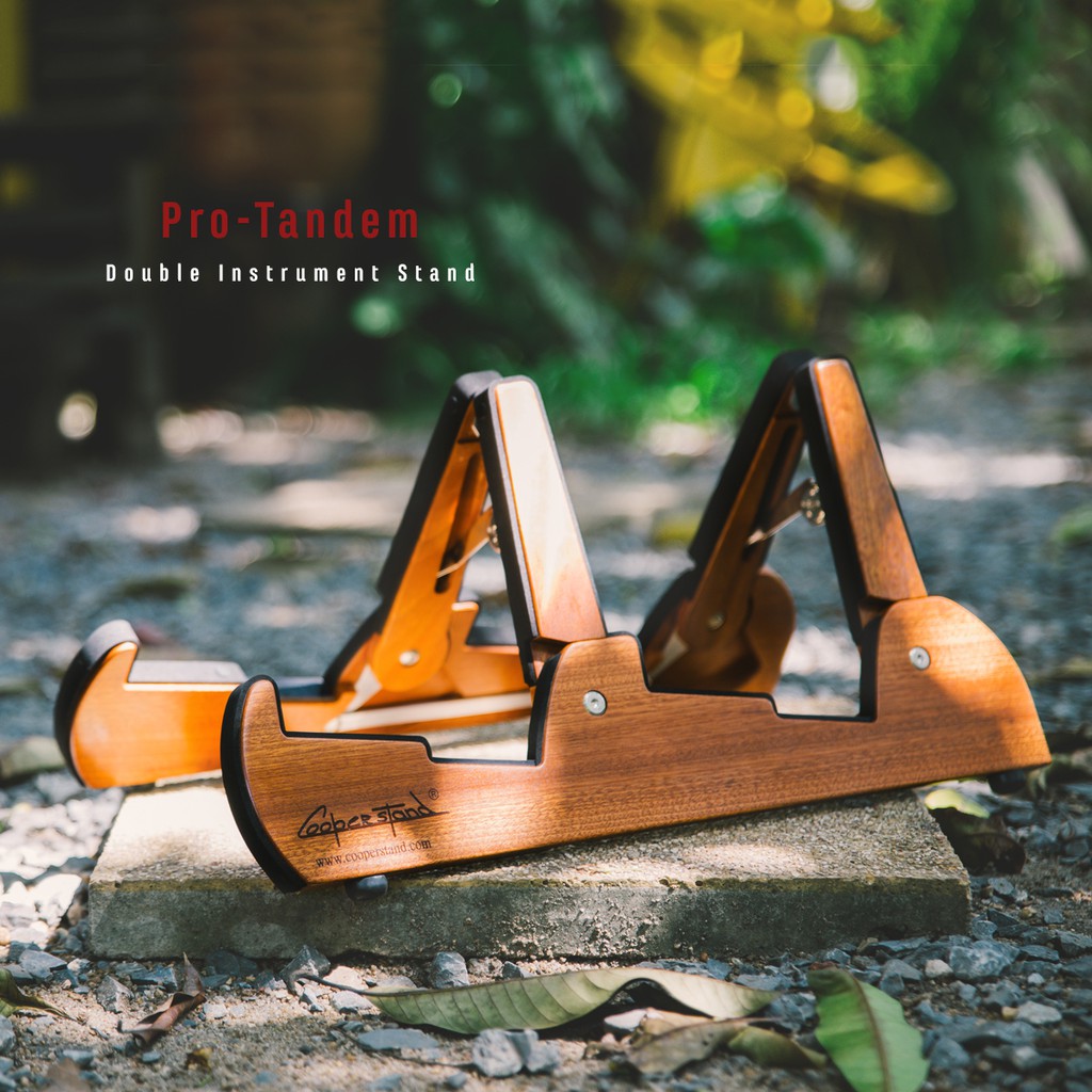 Cooperstand Pro-Tandem I ขาตั้งกีตาร์แบบวางได้สองตัว พับได้ ไม้ Solid African Sapele