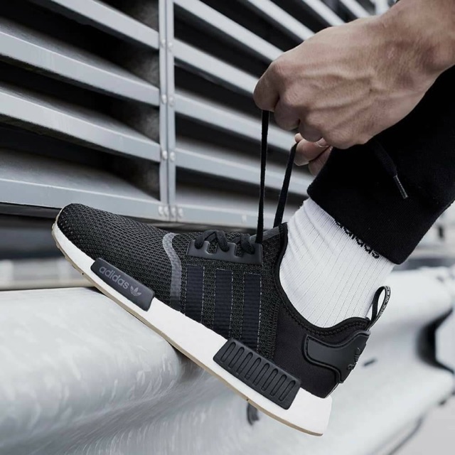 Adidas nmd แท้ พร้อมส่ง