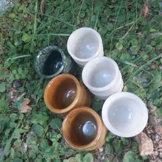 จอกน้ำชาหยกพม่า (Burmese Jedite Jade Teacup)