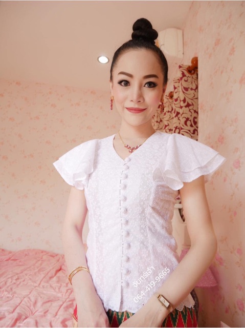 ”แถมสบู่ผิวขาว“ เสื้อลูกไม้แขนระบาย อัดผ้ากาวเรียบหรู สง่างามสุดๆคะ