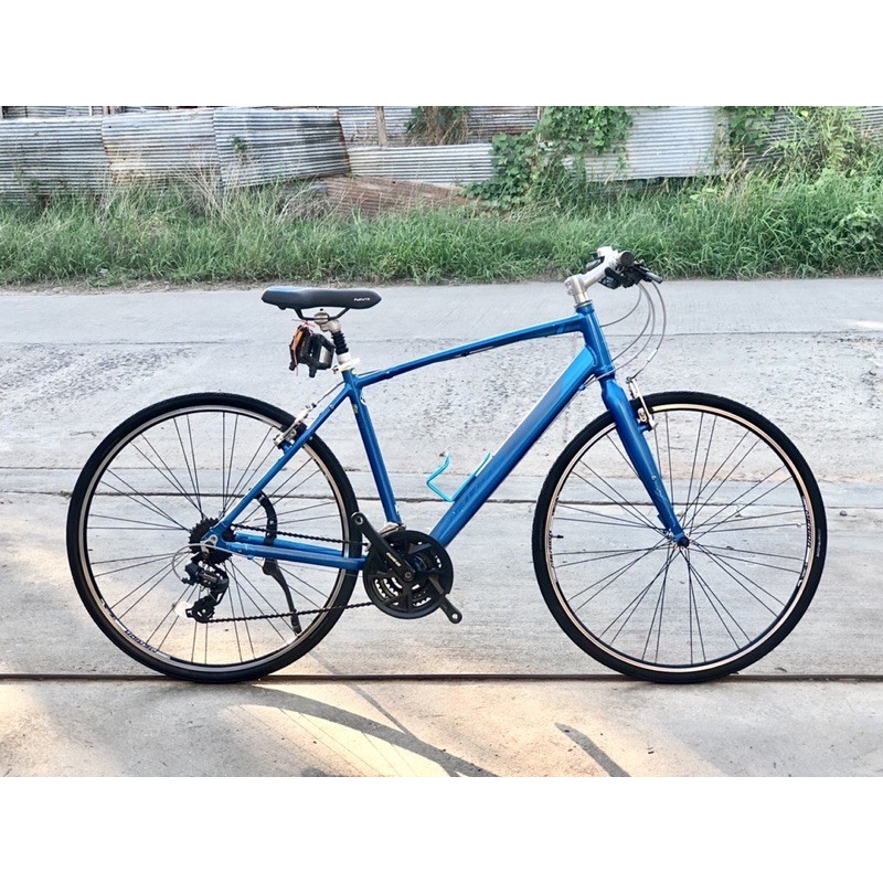 จักรยานไฮบริด เก่าญี่ปุ่น ยี่ห้อ Merida crossway แท้ สีน้ำเงิน เฟรมอะลู รถสภาพดี รถสวยครับ (MG)