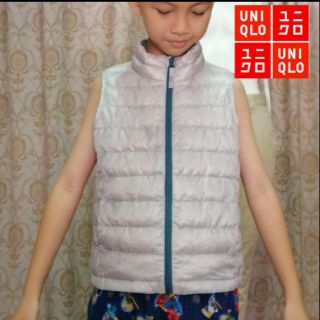 เสื้อกั๊กขนเป็ด​uniqlo​ kids